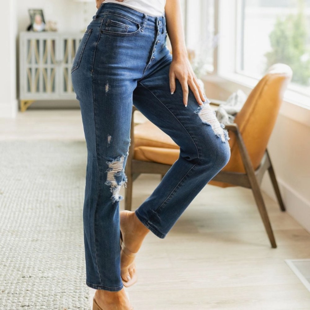 Judy Blue NWT Boyfriend Distressed Buttonfly Jeans Sz 0/24